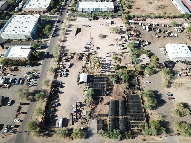 2785 E Rose Garden Ln, Phoenix, AZ for lease - Building Photo - Image 2 of 4