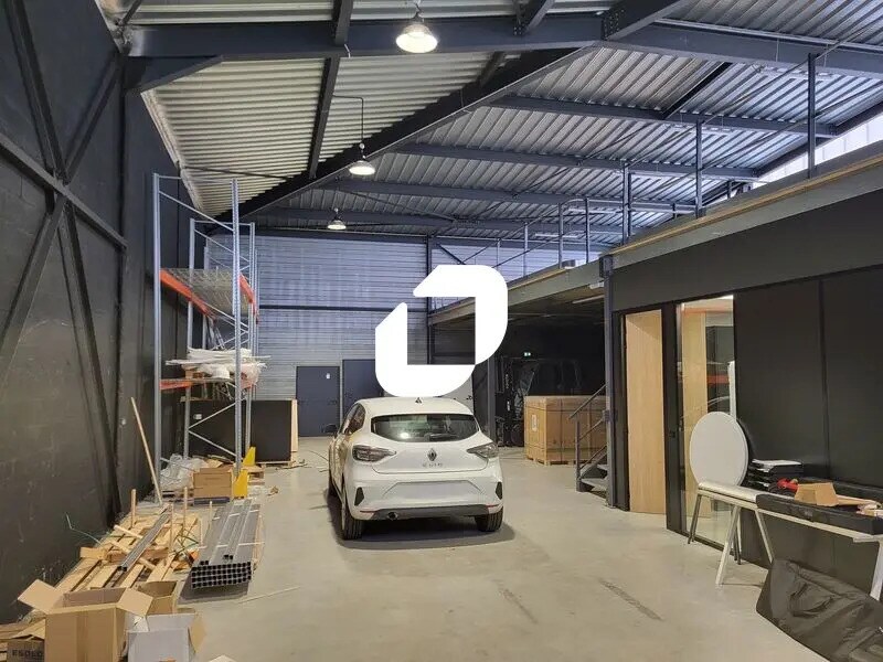 Office in Mérignac for lease Building Photo- Image 1 of 11