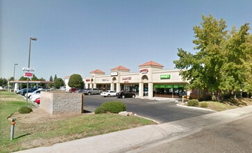 1835 Ashlan Ave, Clovis, CA for lease Interior Photo- Image 2 of 4