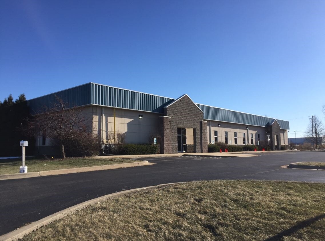 4055 Steele Dr, Machesney Park, IL à louer Photo du bâtiment- Image 1 de 8