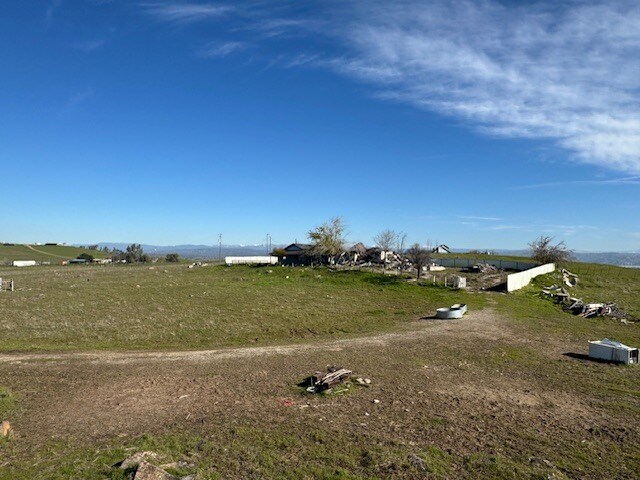 34008 Heiskell Dr, Raymond, CA à vendre - Photo du bâtiment - Image 2 de 14