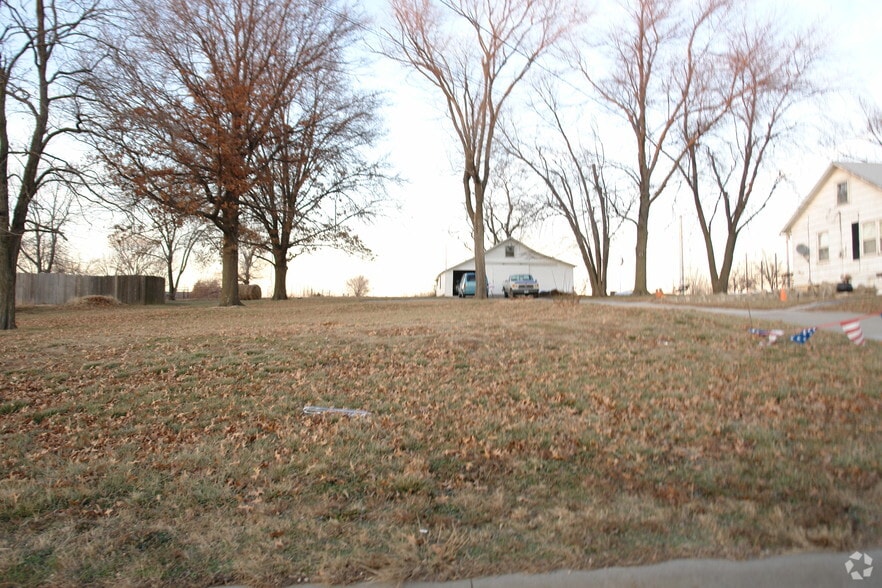 9746 Parallel Pky, Kansas City, KS à vendre - Photo du bâtiment - Image 3 de 7