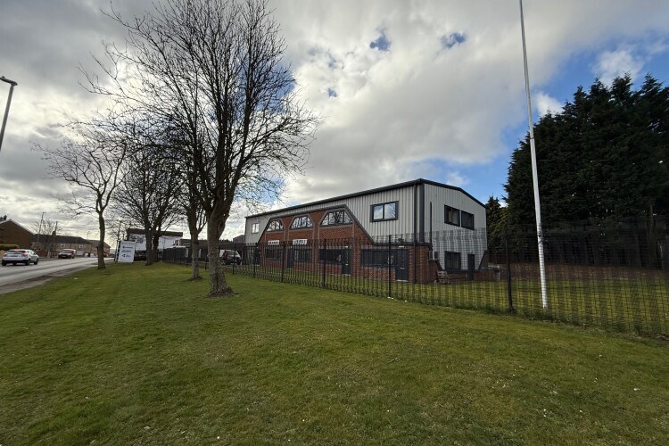 Barnsley Rd, Barnsley à vendre - Photo du bâtiment - Image 3 de 3