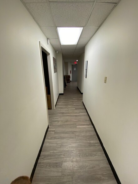 2112 N Bolton Ave, Alexandria, LA à vendre - Photo du bâtiment - Image 3 de 37