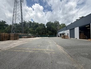810 NW 25th Ave, Ocala, FL for lease Building Photo- Image 2 of 10