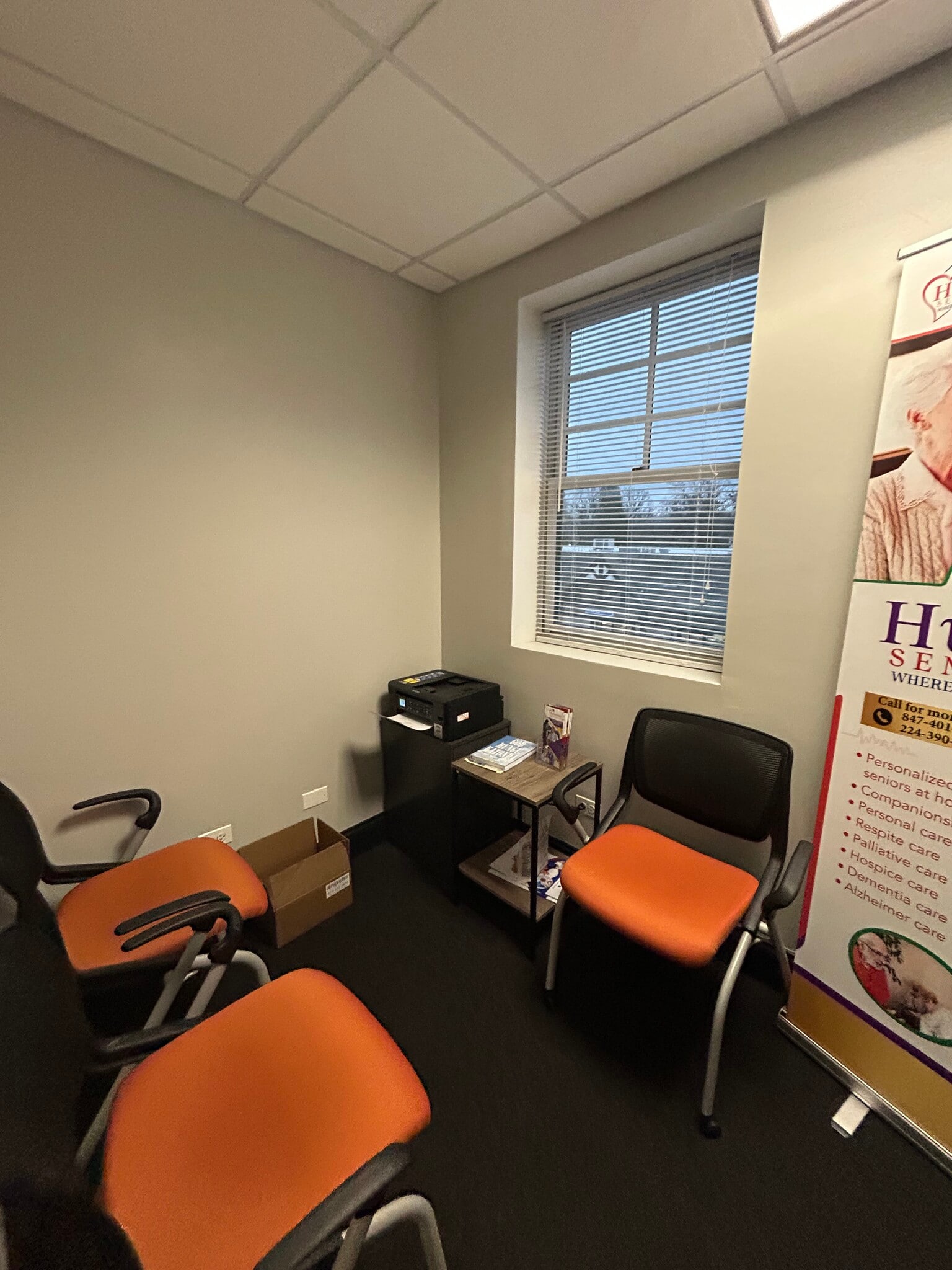 874 Green Bay Rd, Winnetka, IL for lease Interior Photo- Image 1 of 4