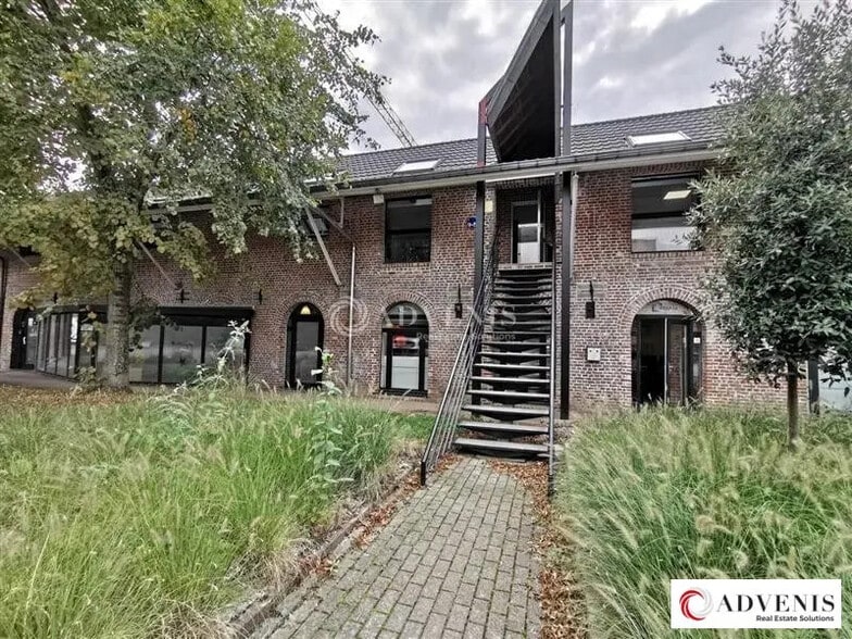 Office in VILLENEUVE-D'ASCQ for lease - Building Photo - Image 1 of 6