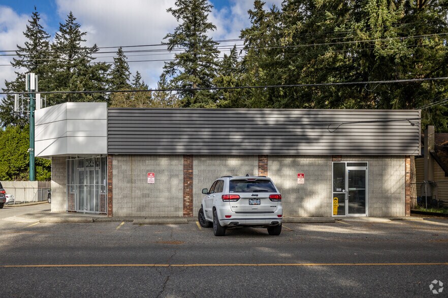 20043 40A Av, Langley, BC à louer - Photo du bâtiment - Image 3 de 12