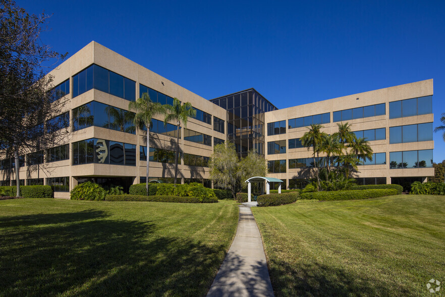 3101 W Dr Martin Luther King Blvd, Tampa, FL for lease - Building Photo - Image 1 of 11