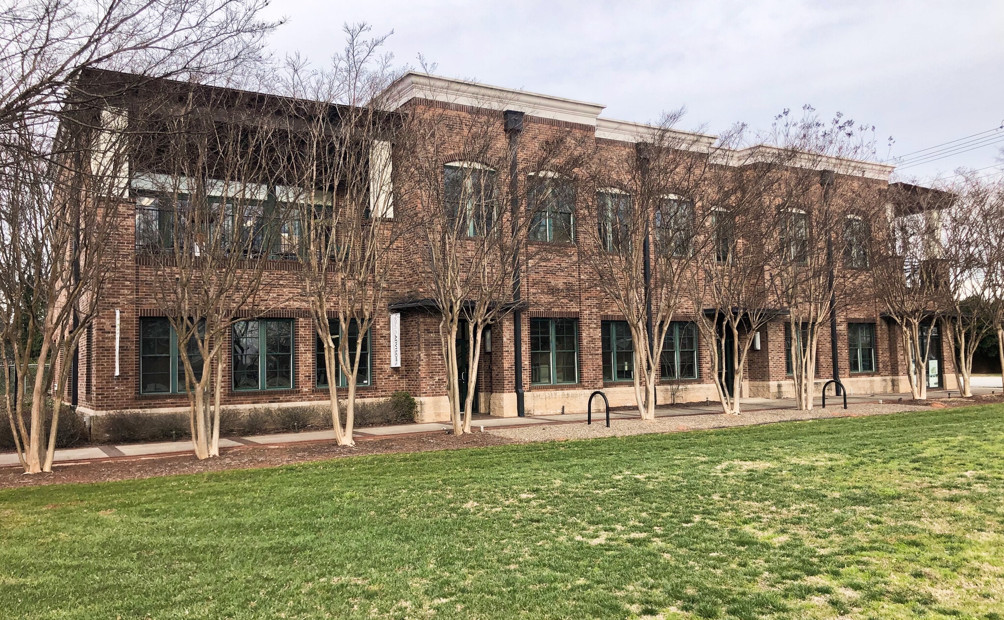 607 Pendleton St, Greenville, SC à louer Photo du bâtiment- Image 1 de 8