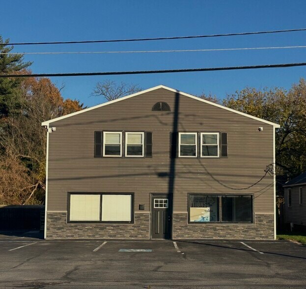 2606 Brewerton Rd, Mattydale, NY à louer - Photo du bâtiment - Image 2 de 5