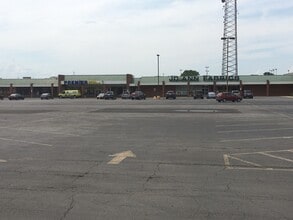 95 Village Sq, Bradley, IL for lease Building Photo- Image 2 of 4