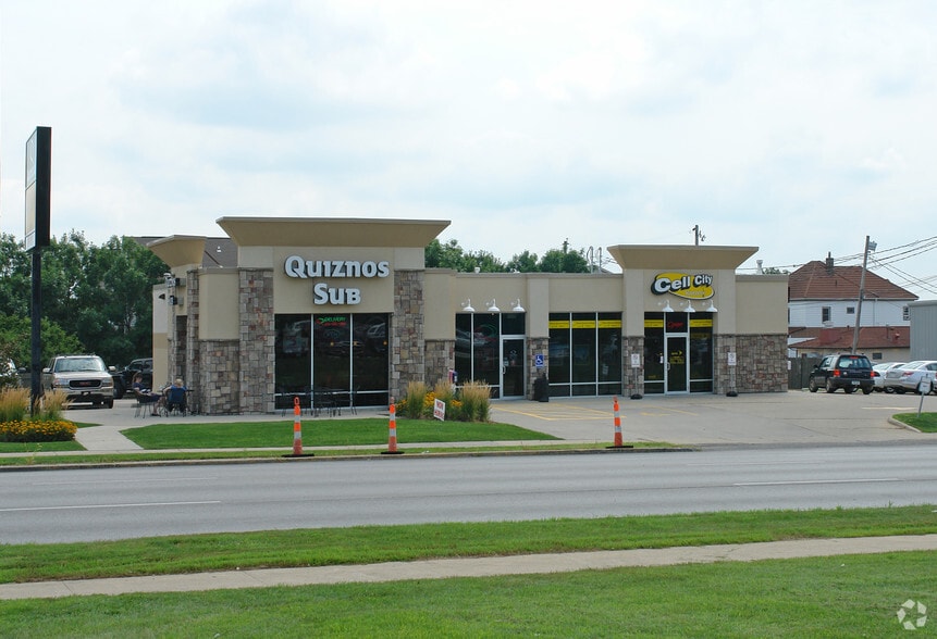 521 E 14th St, Des Moines, IA for sale - Building Photo - Image 2 of 9