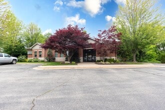 3185 Corporate Grove Dr, Hudsonville, MI for lease Interior Photo- Image 1 of 9