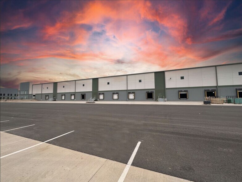 Clark Farms Blvd, Marana, AZ à vendre - Photo du bâtiment - Image 2 de 3
