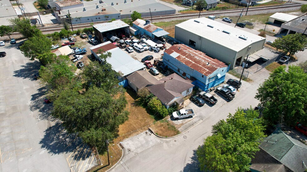 1303 Lansing St, Houston, TX à vendre - Photo du bâtiment - Image 2 de 6