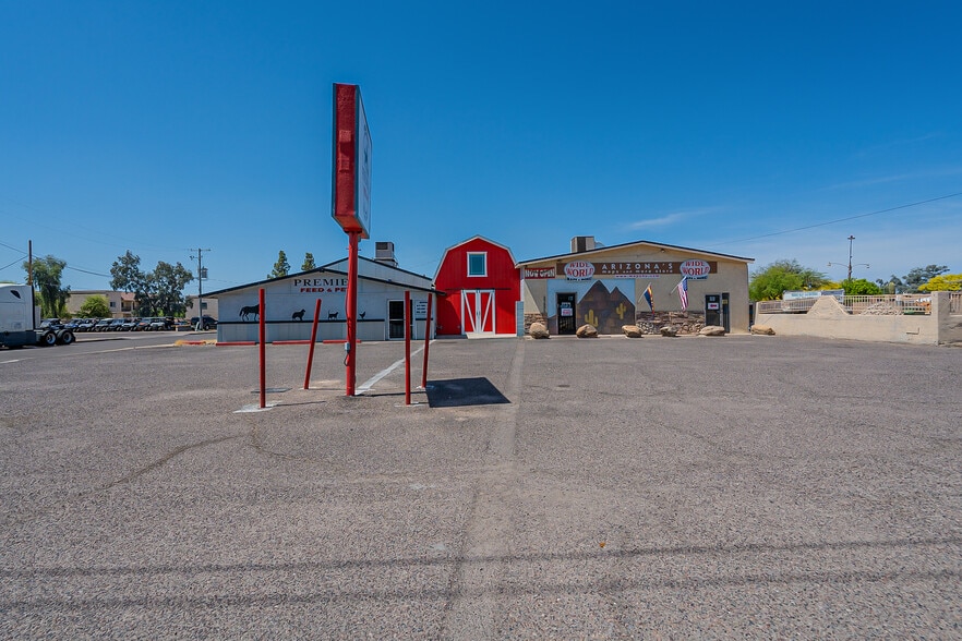 17230 Cave Creek Rd, Phoenix, AZ for lease - Building Photo - Image 2 of 25