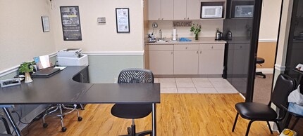 28051 US Hwy 19 N, Clearwater, FL for lease Interior Photo- Image 2 of 6