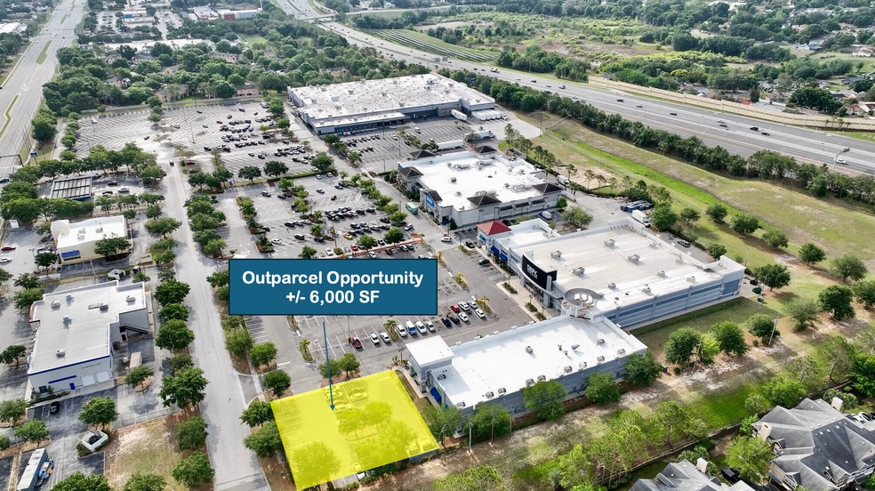 7810 W Colonial Dr, Orlando, FL à louer - Photo du bâtiment - Image 2 de 4