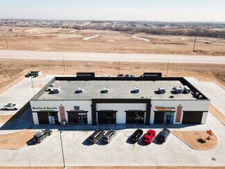 Plus de détails pour 5331 S 204th Ave, Elkhorn, NE - Commerce de détail à louer