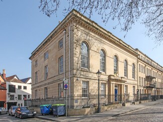 Plus de détails pour Queen Sq, Bristol - Bureau à vendre