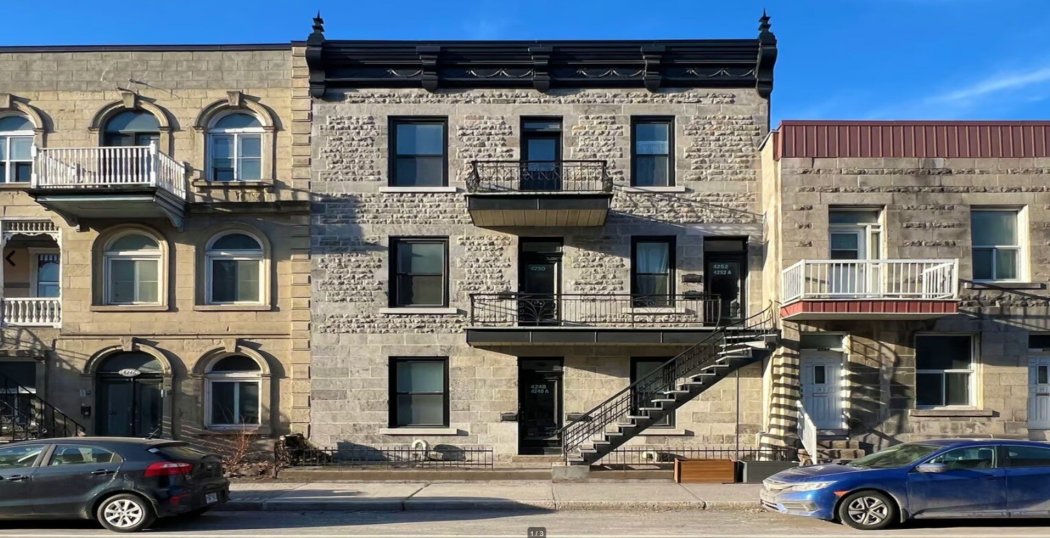 4248-4252A Rue Saint-Urbain, Montréal, QC for sale Building Photo- Image 1 of 1
