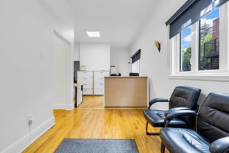 822-824 Av Montréal, Montréal, QC for lease Interior Photo- Image 1 of 16