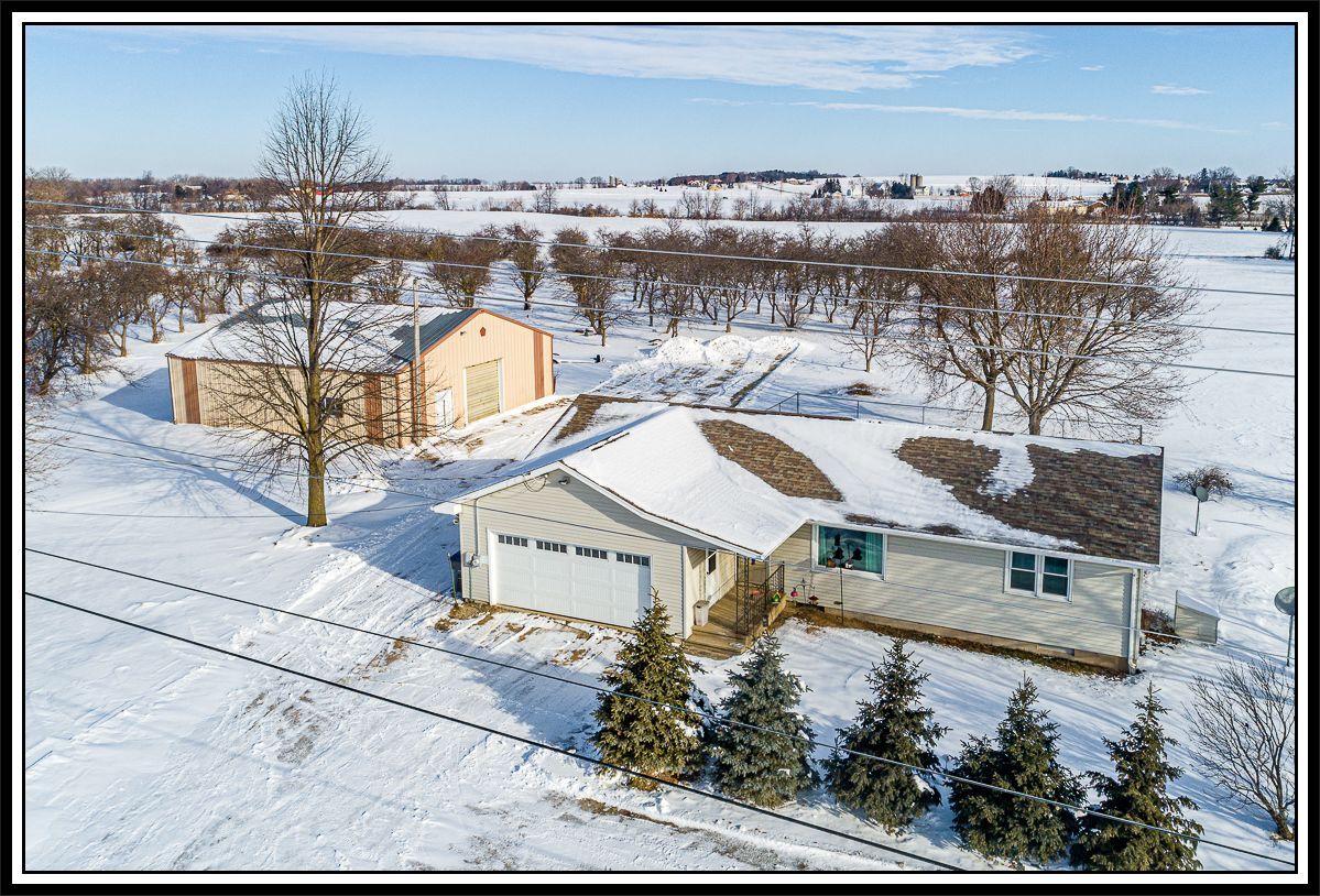 N2246 Greenville Dr, Hortonville, WI à vendre Photo du bâtiment- Image 1 de 1