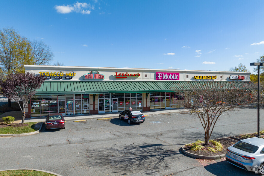 9853 Brook Rd, Glen Allen, VA for lease - Building Photo - Image 2 of 3