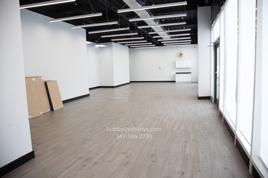 980 Nostrand Ave, Brooklyn, NY à louer - Photo du bâtiment - Image 3 de 3