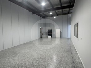 176 Sunnyholt Rd, Kings Park for lease Interior Photo- Image 2 of 6