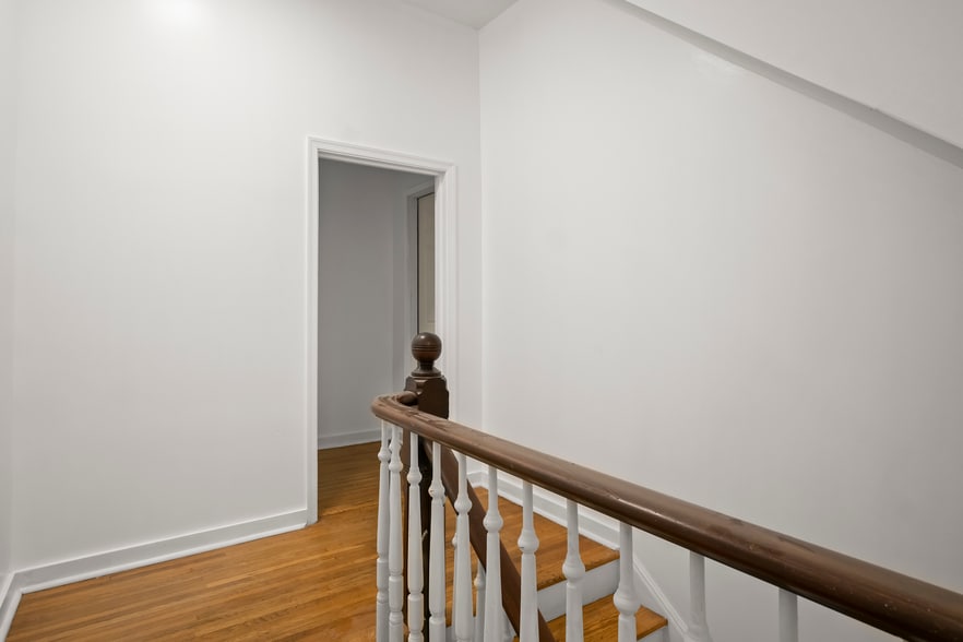 24 Broadway, Hagerstown, MD for sale - Building Photo - Image 3 of 10