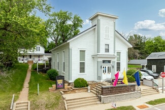 More details for 147 E Montello St, Montello, WI - Retail for Sale