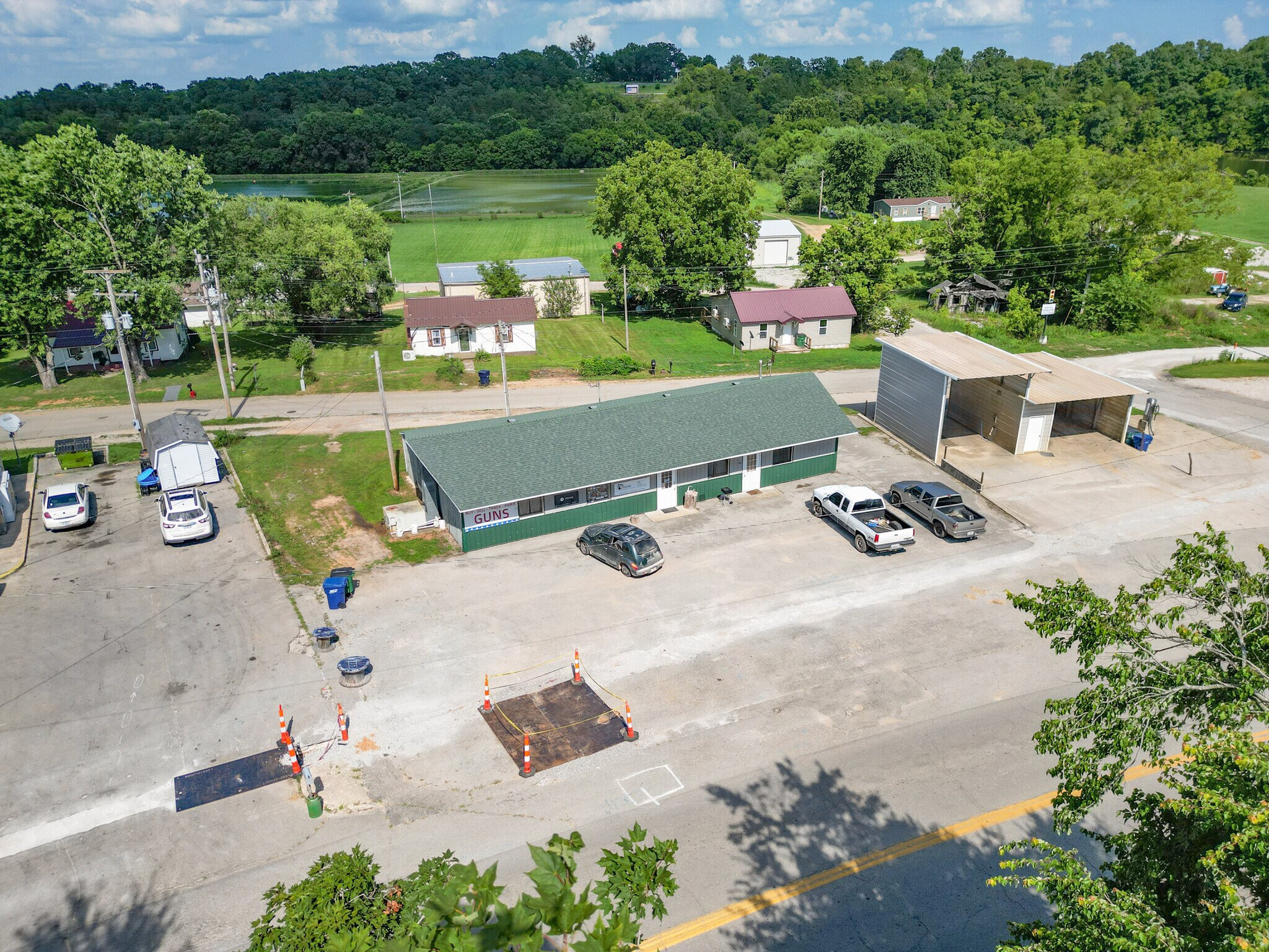 398 S Main St, Hartville, MO à vendre Photo du bâtiment- Image 1 de 17