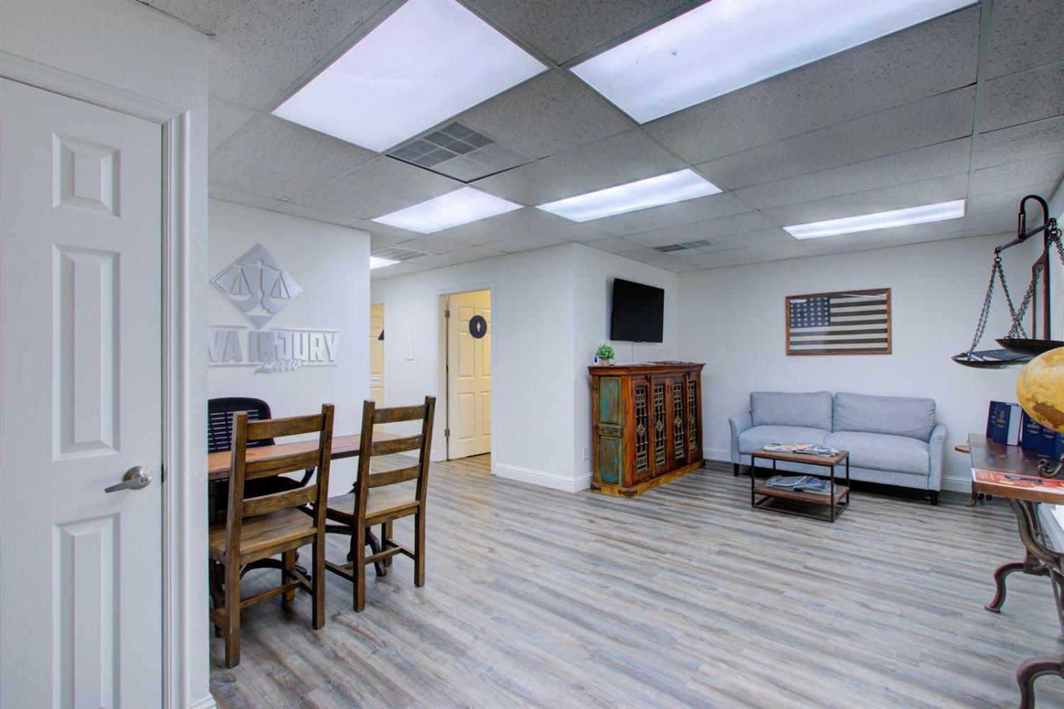 2130 Geer Rd, Turlock, CA for lease Interior Photo- Image 1 of 21