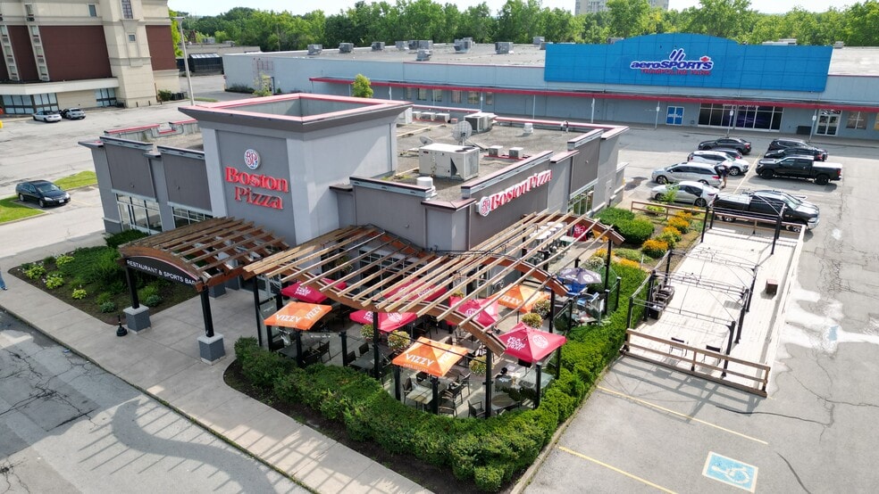 333 Ontario St, St Catharines, ON for lease - Building Photo - Image 3 of 6