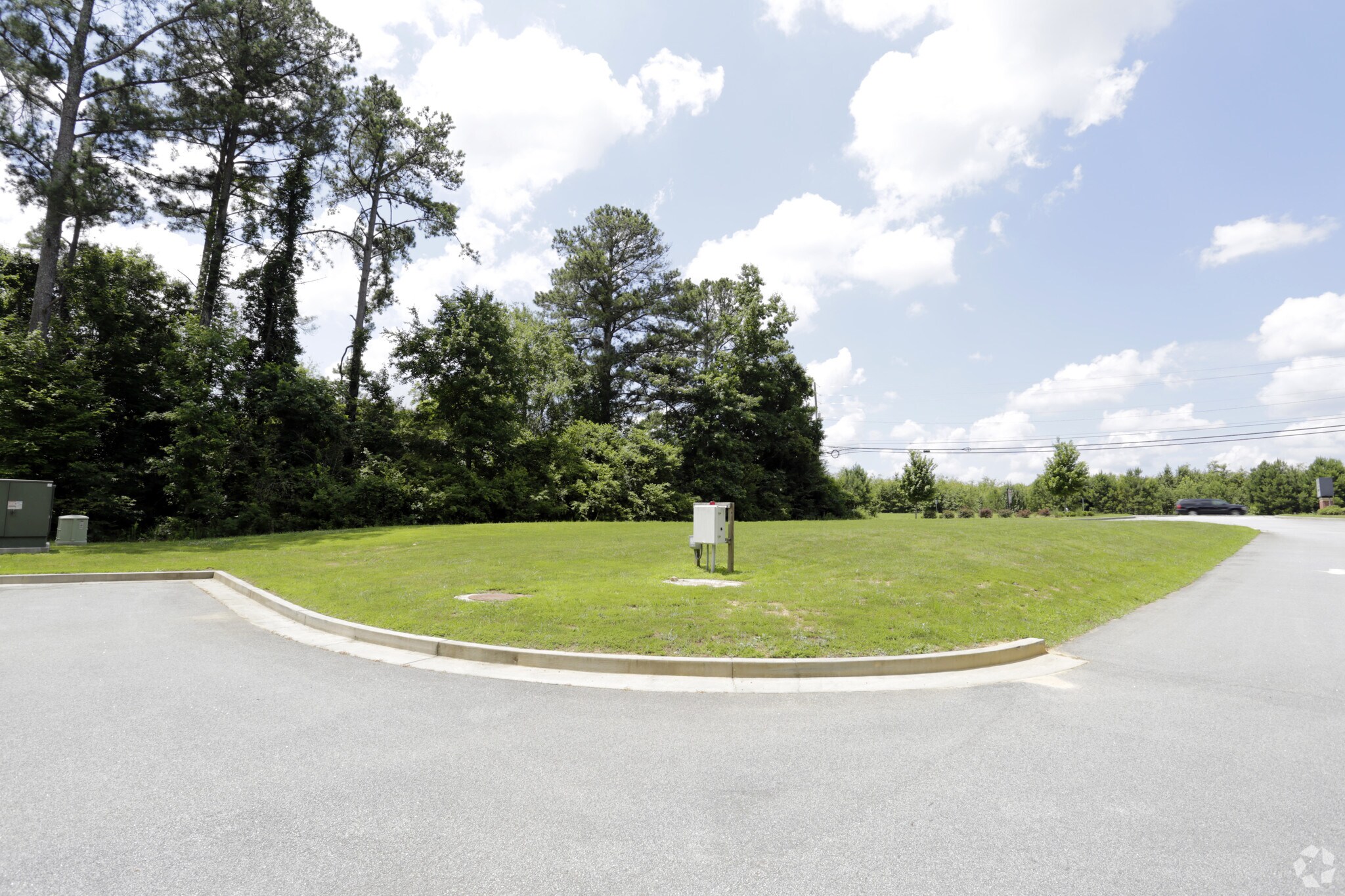 2518-A Loganville Hwy, Grayson, GA for sale Primary Photo- Image 1 of 10