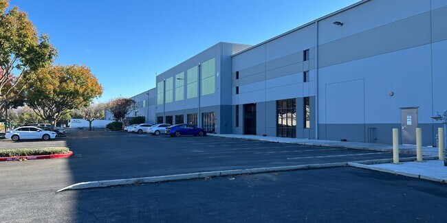 More details for 2401 Bert Dr, Hollister, CA - Industrial for Lease
