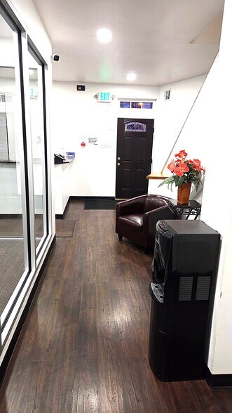 2808 Douglas St NE, Washington, DC à vendre - Photo du bâtiment - Image 3 de 17