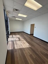 380 E State Highway CC, Nixa, MO for lease Building Photo- Image 2 of 15