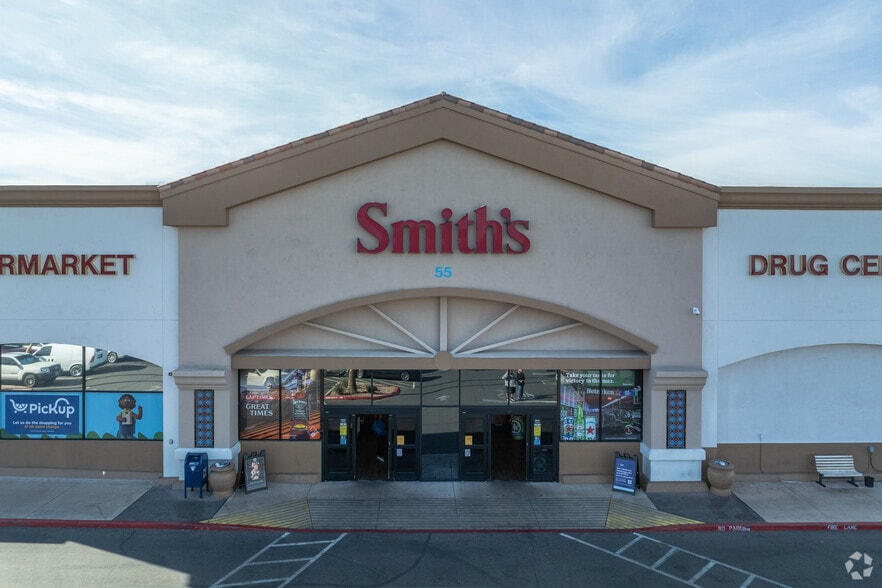 55-75 S Valle Verde Dr, Henderson, NV for lease - Building Photo - Image 3 of 8