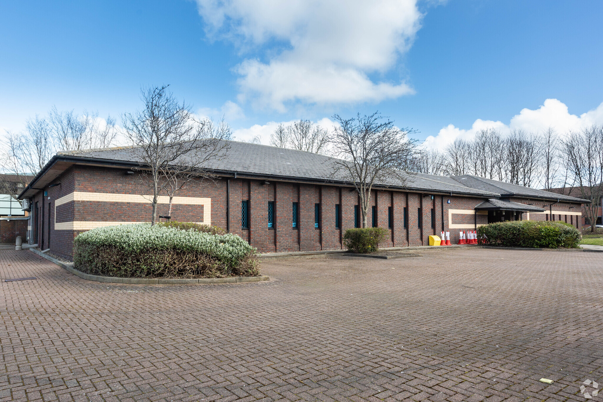 Fifth Ave, Gateshead for sale Primary Photo- Image 1 of 1