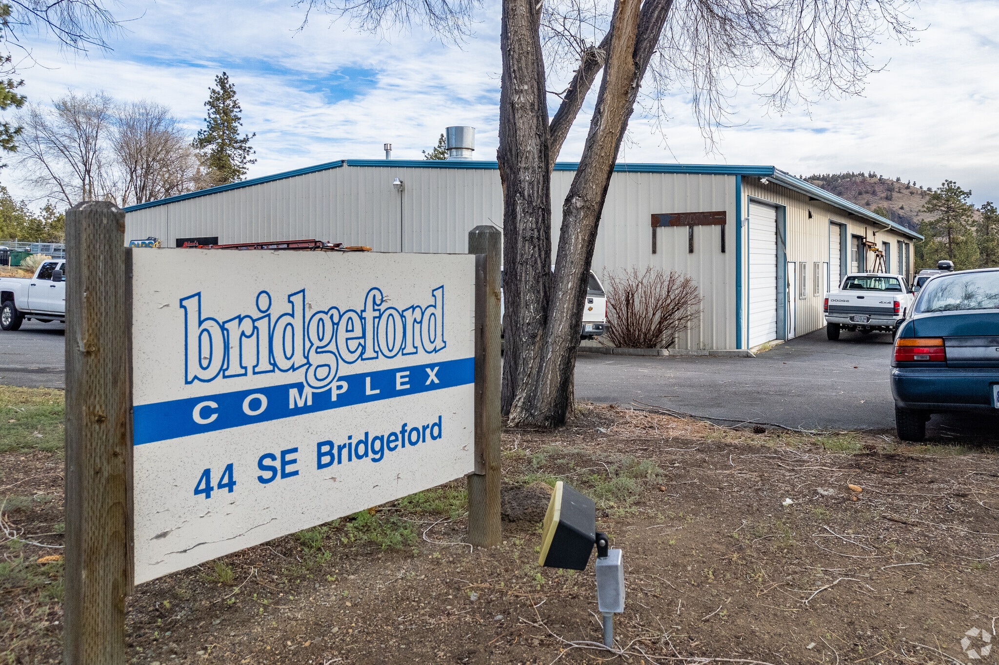 44 SE Bridgeford Blvd, Bend, OR for lease Building Photo- Image 1 of 9