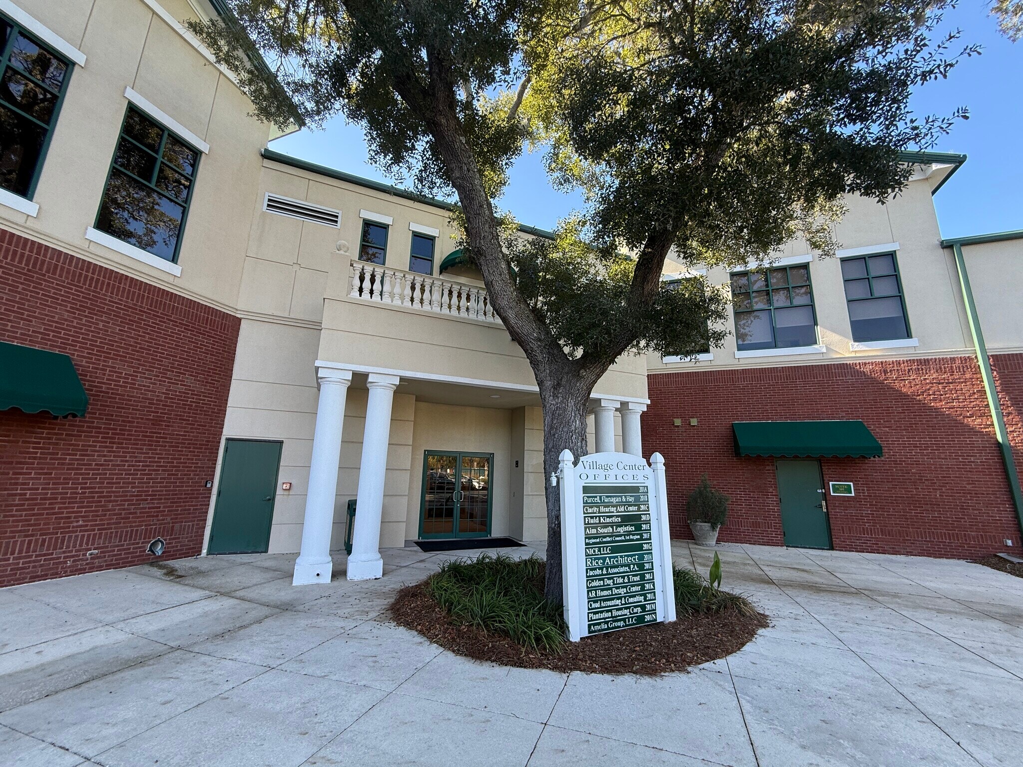 961687 Gateway Blvd, Fernandina Beach, FL for lease Primary Photo- Image 1 of 39