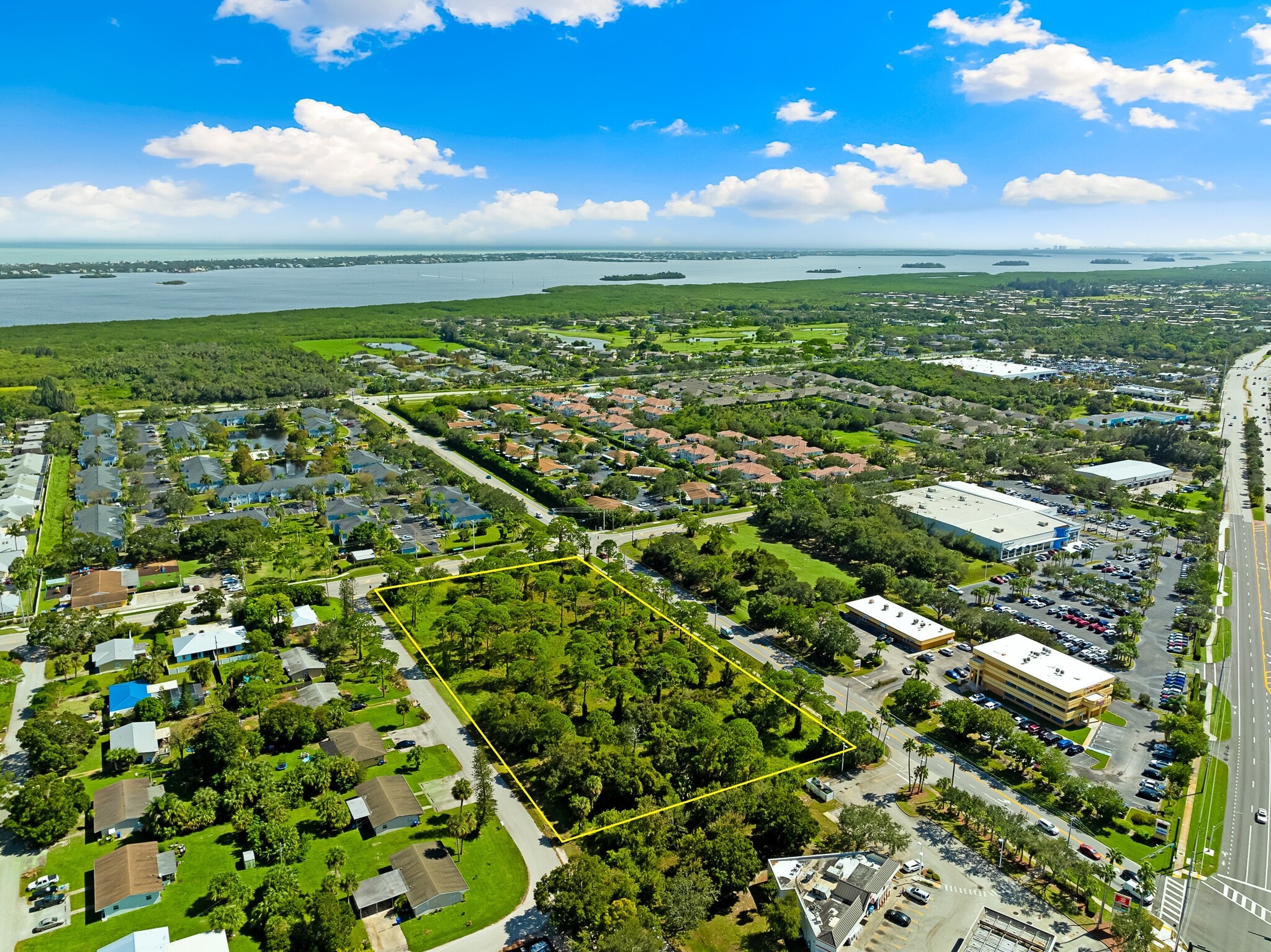 670 8th St, Vero Beach, FL à vendre Aérien- Image 1 de 17
