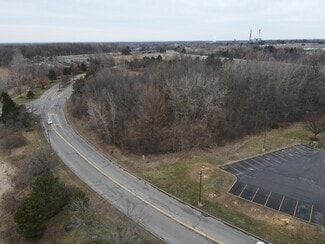 Plus de détails pour 145 Bellwood Dr, Rochester, NY - Services hôteliers à vendre