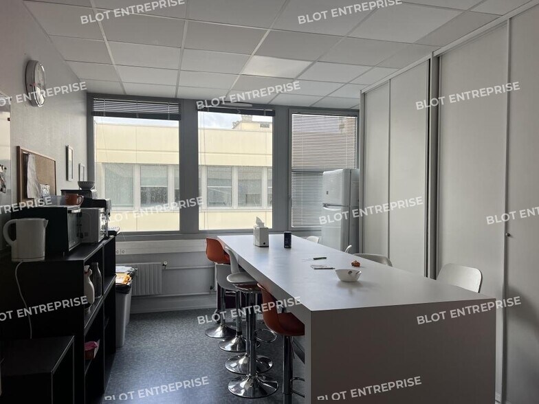Bureau dans Rennes à louer - Photo intérieure - Image 3 de 13