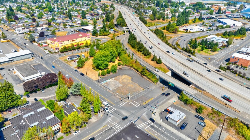 3001 Hewitt Ave, Everett, WA for sale - Building Photo - Image 1 of 4