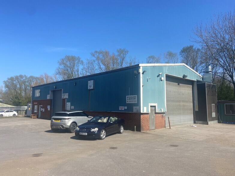 Armstrong Way, Yate for sale - Building Photo - Image 3 of 6