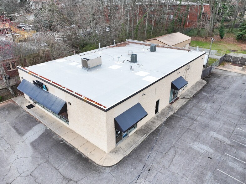 1110 Alpharetta St, Roswell, GA à vendre - Photo principale - Image 1 de 33